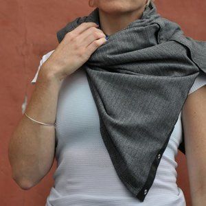 Lululemon Vinyasa Scarf - Black Herringbone